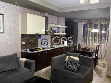 Apartment 2+1 for rent on Rruga e Kavajes.