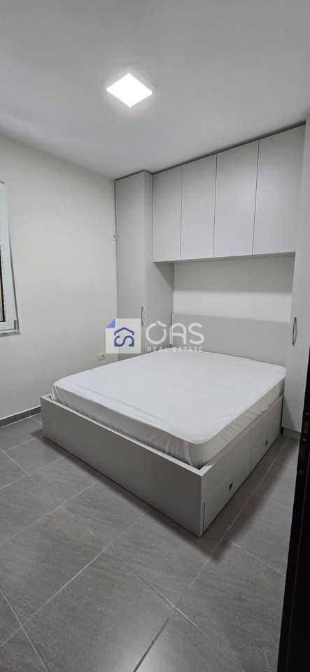 Apartment for rent 1+1 Komuna Parisit
