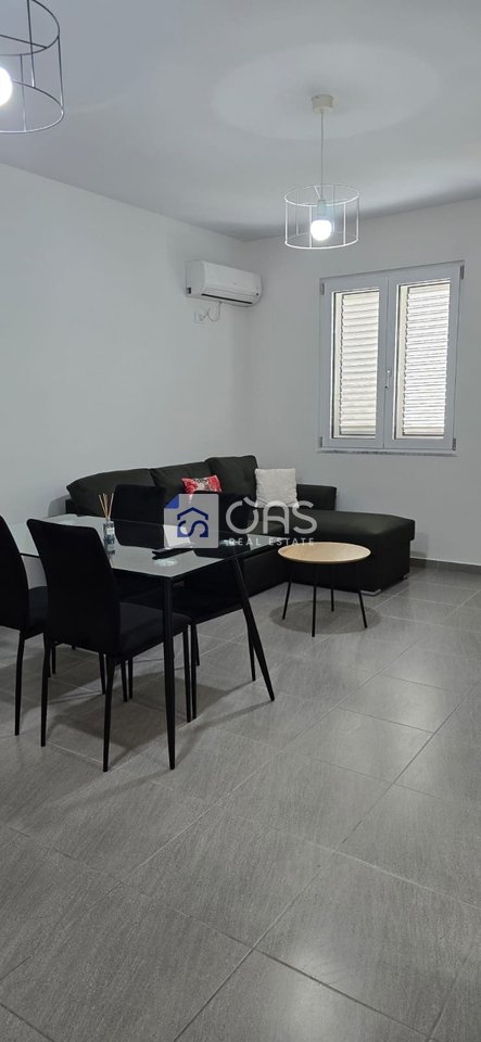 Apartment for rent 1+1 Komuna Parisit