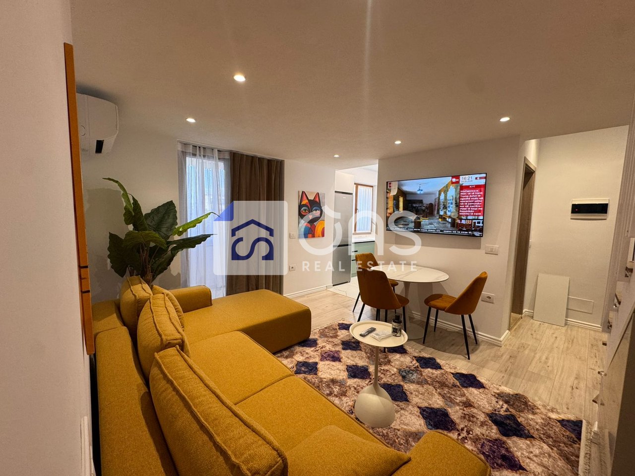 Appartamento duplex 1+1 in affitto in Rruga E Dibres.
