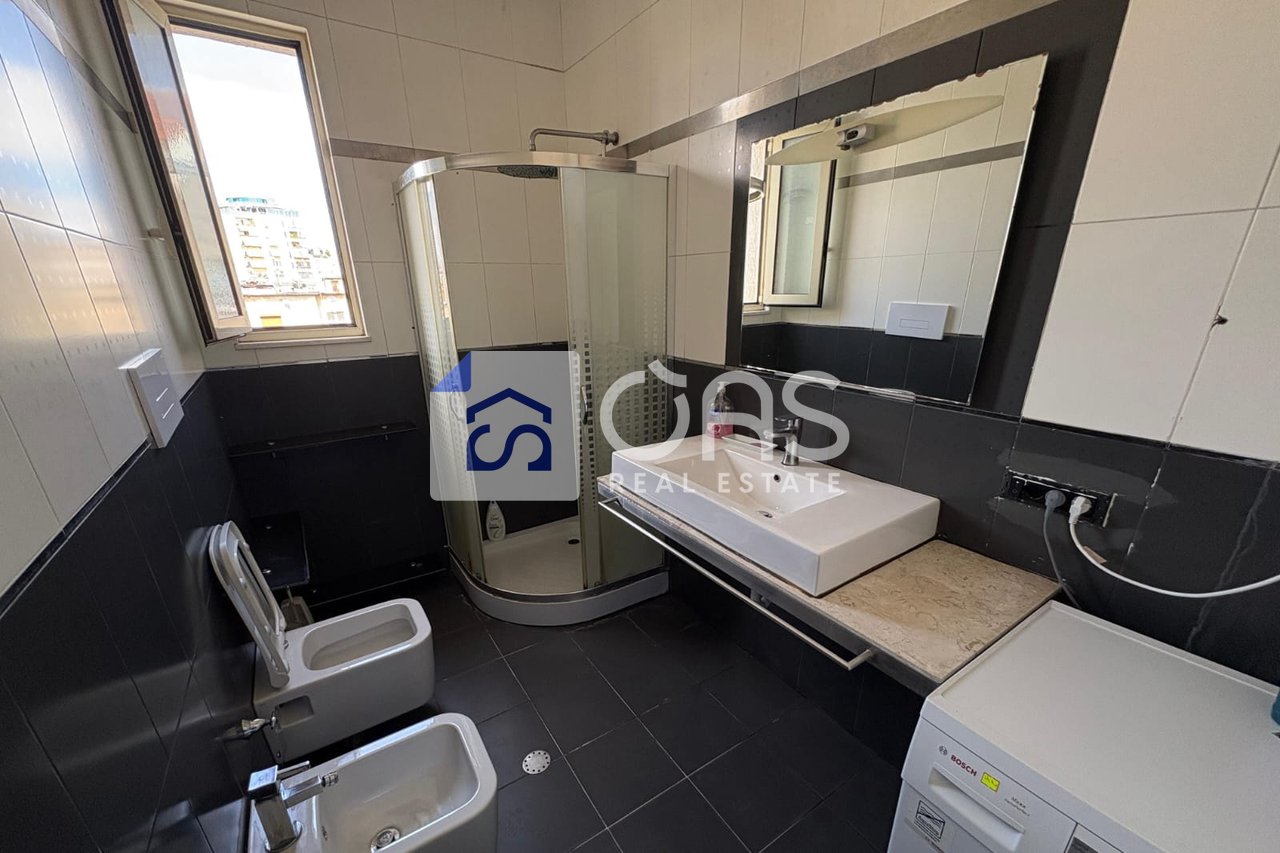 Jepet me qera apartament 2+1 tek Rruga e Elbasanit