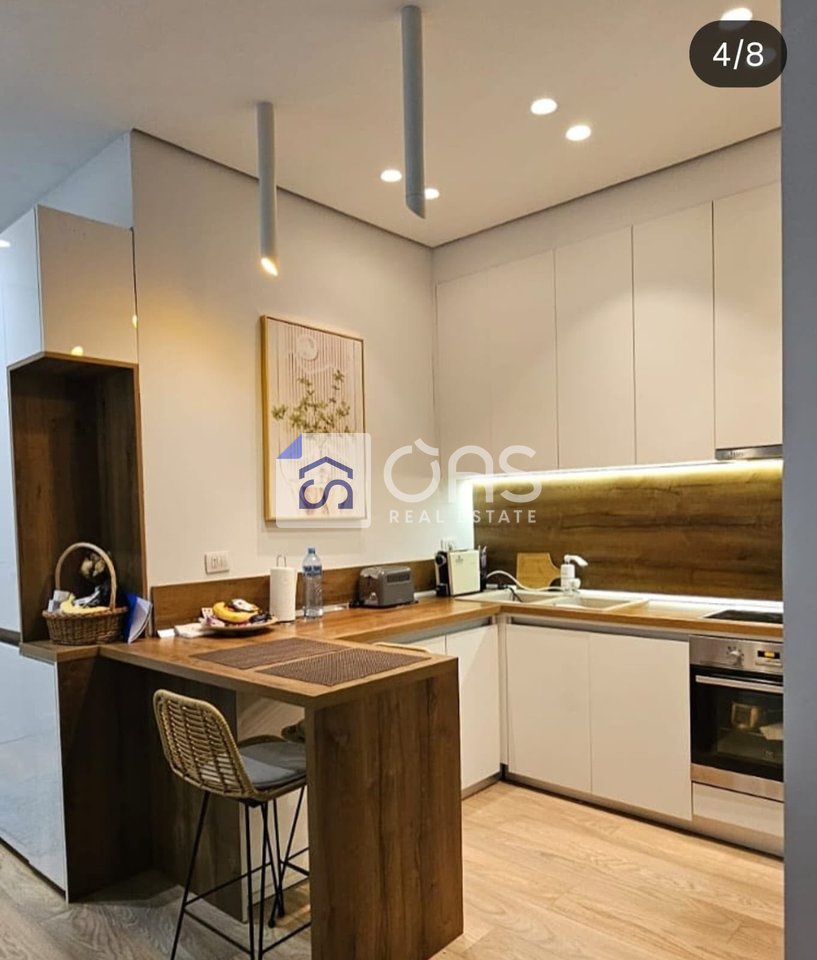 Apartment 1+1 for rent at the Botanical Garden.