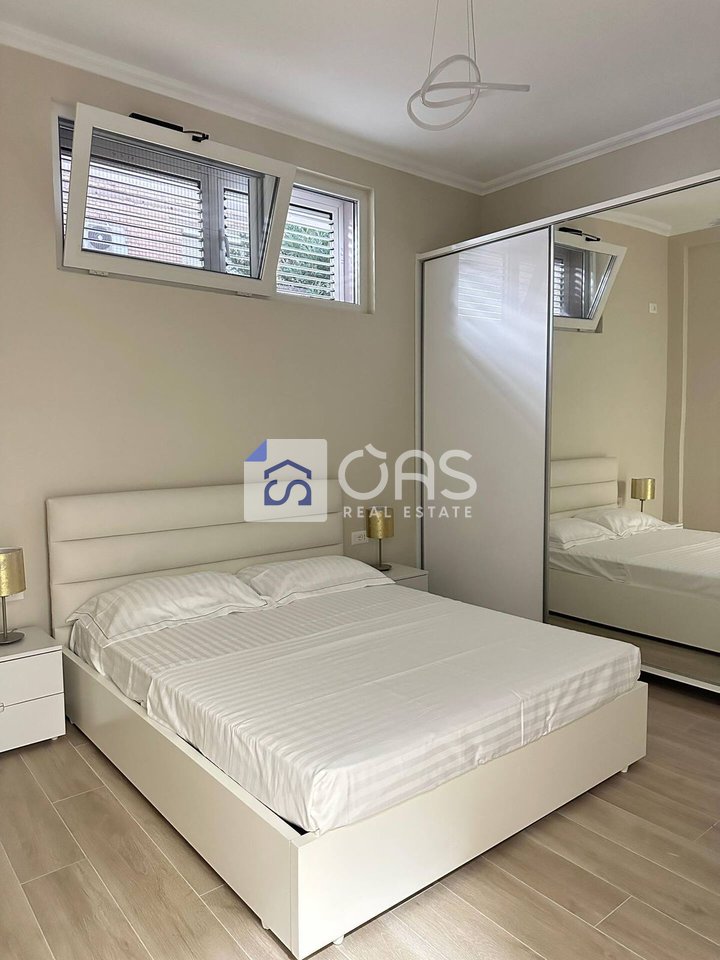 Appartamento 1+1 in affitto in Via Kongresi i Manastirit.