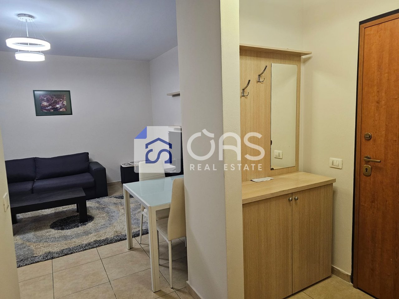 Jepet me qera apartament 2+1 ne 5 Maj