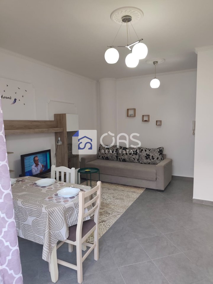 Jepet apartament me qera 1+1 21 Dhjetori