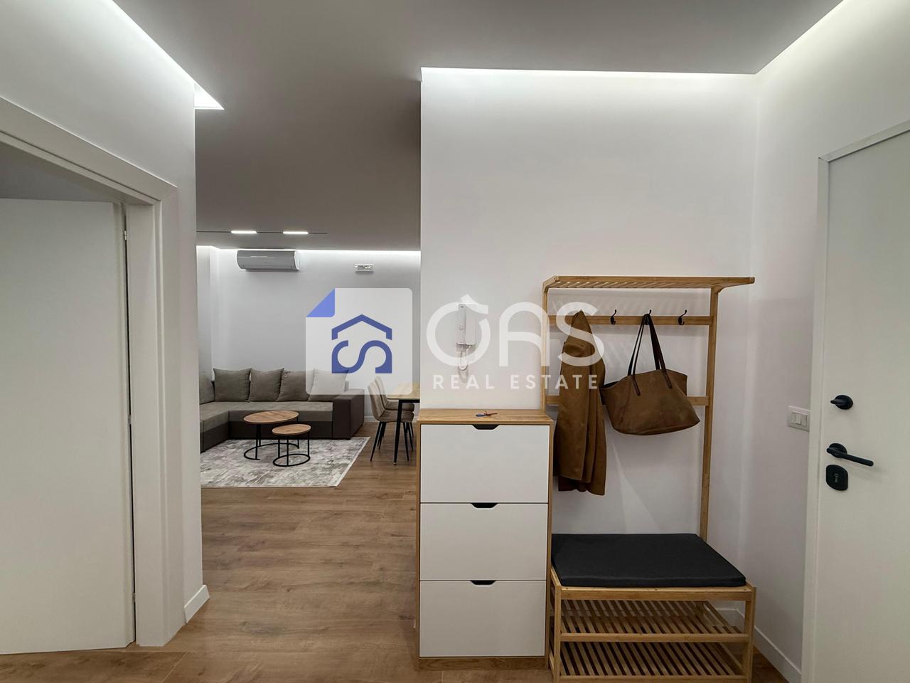 Jepet me qera apartament 1+1+ post parkimi tek Univers City.