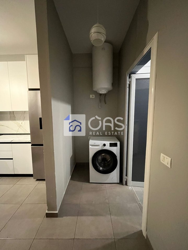 Jepet me qera  apartamenti 1+1  casa italia