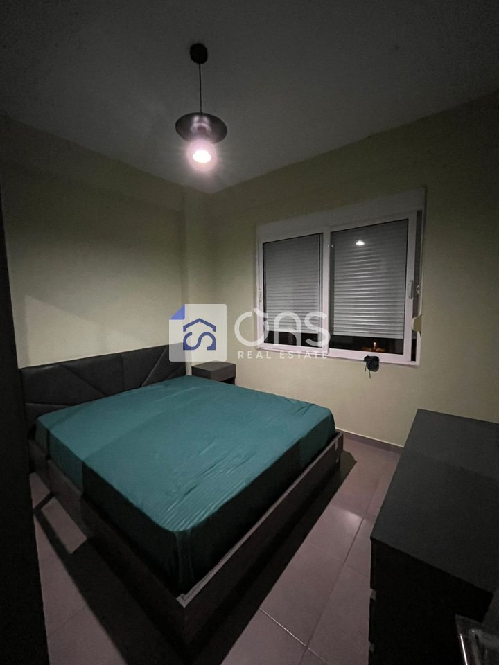 Jepet me qera  apartamenti 1+1  casa italia