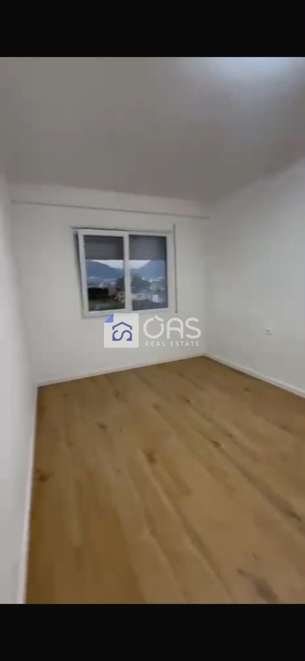Jepet me qera apartamenti 1+1 Astir