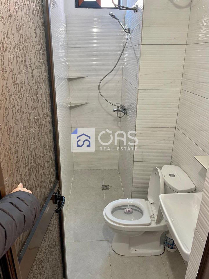 Apartment 2+1 with parking for rent    5 May