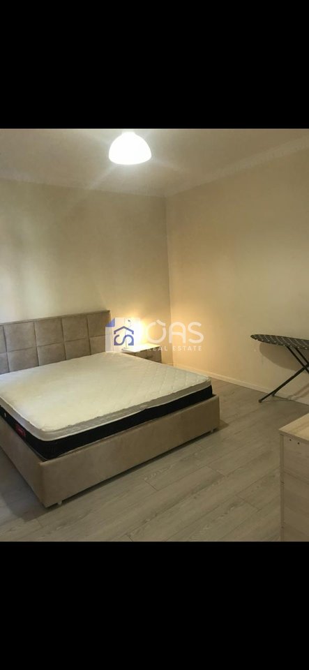 Jepet apartament me qera 1+1 ne Ali Dem
