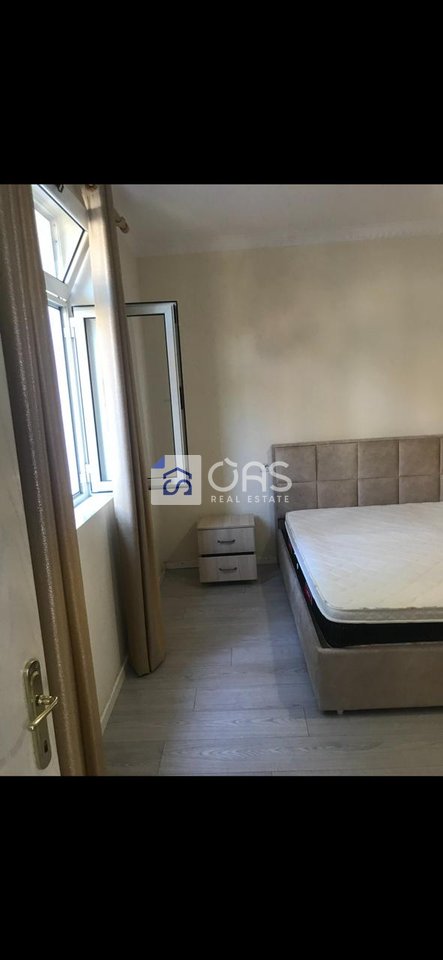 Jepet apartament me qera 1+1 ne Ali Dem