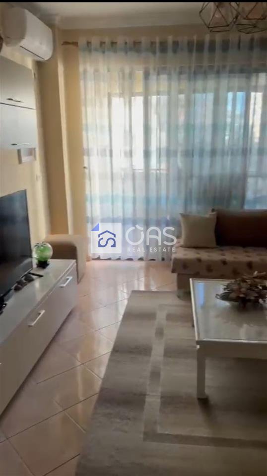 Jepet me qera apartamenti 2+1+2  yzberisht