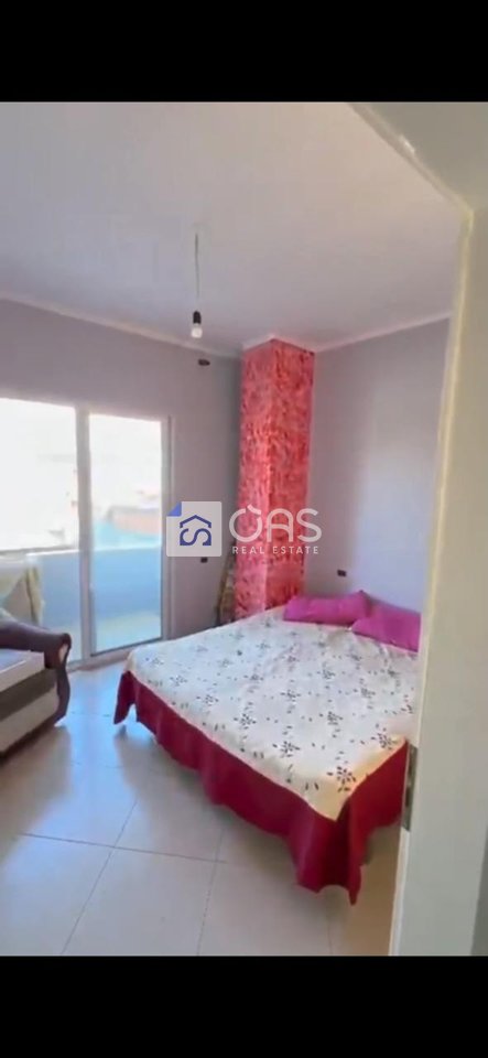 Jepet apartament me qera 3+1 ne Selite