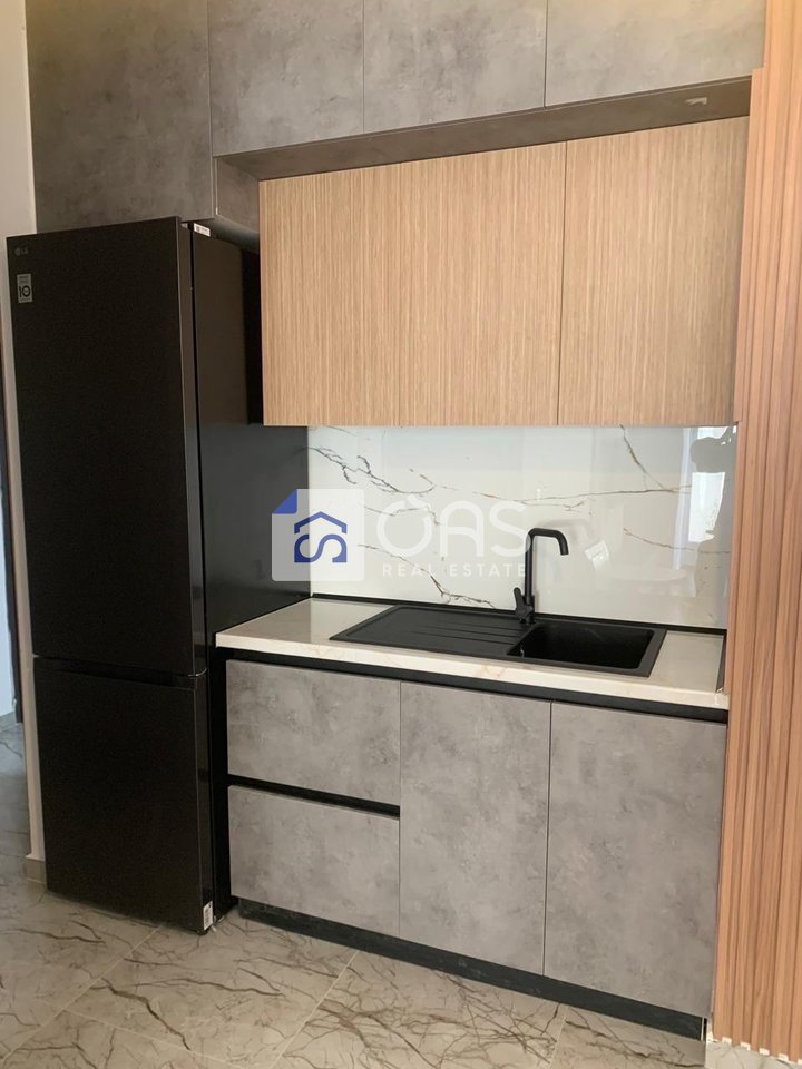 Jepet apartament me qera 1+1 Laprak