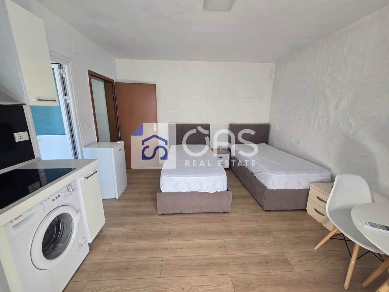 Studio apartment for rent 21 December