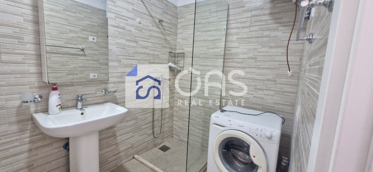 Apartment 1+1 for rent near QSUT (with parking space)