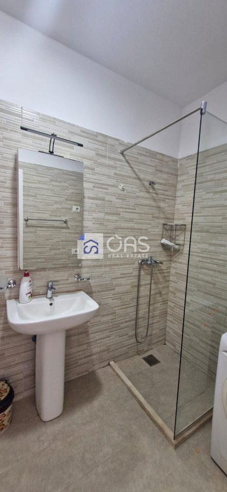 Apartment 1+1 for rent near QSUT (with parking space)