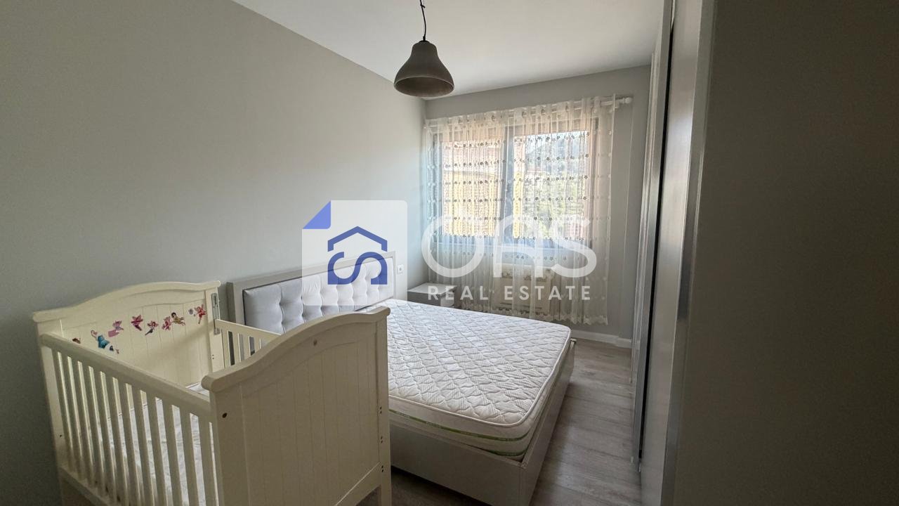 Jepet apartament me qera 2+1 te Liqeni i Thate