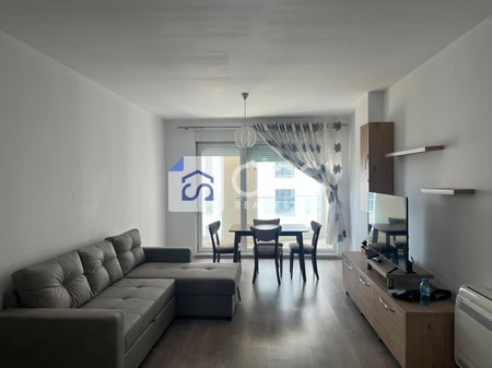 Jepet apartament me qera 2+1+2 te Siri Kodra