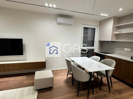 Jepet Apartment me qera 1+1 Ne Xhamllik