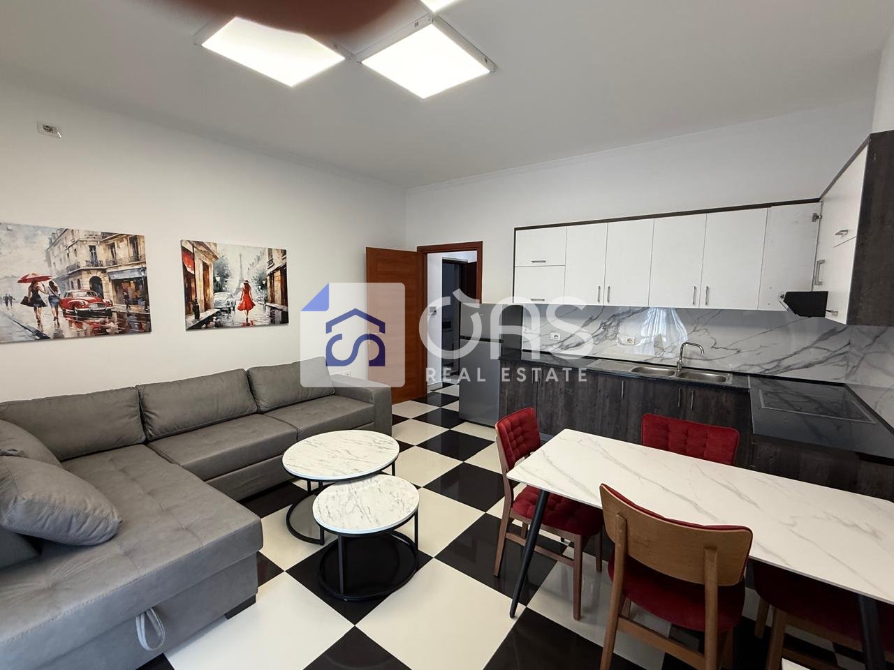 Jepet apartament me qera 1+1 ne Porcelan