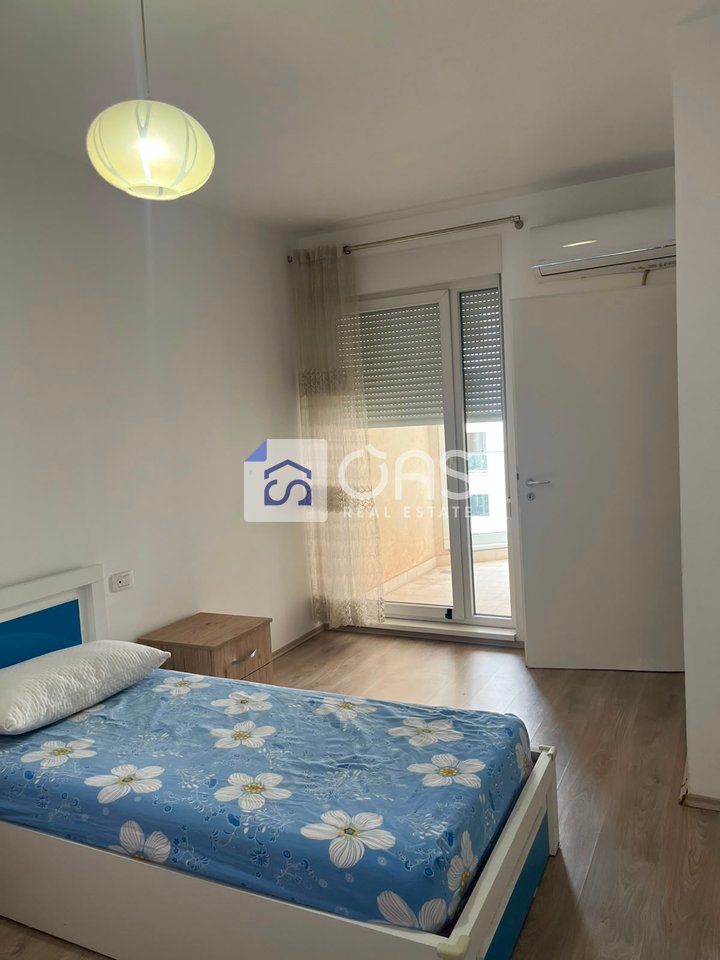 Jepet apartament me qera 2+1+2 te Siri Kodra