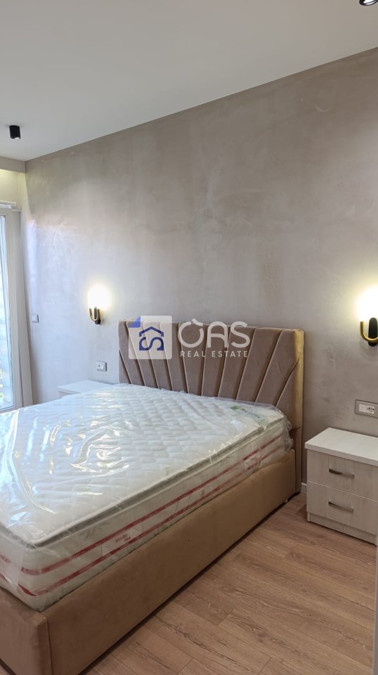 Jepet apartament me qera 1+1 te Rruga e Kavajes