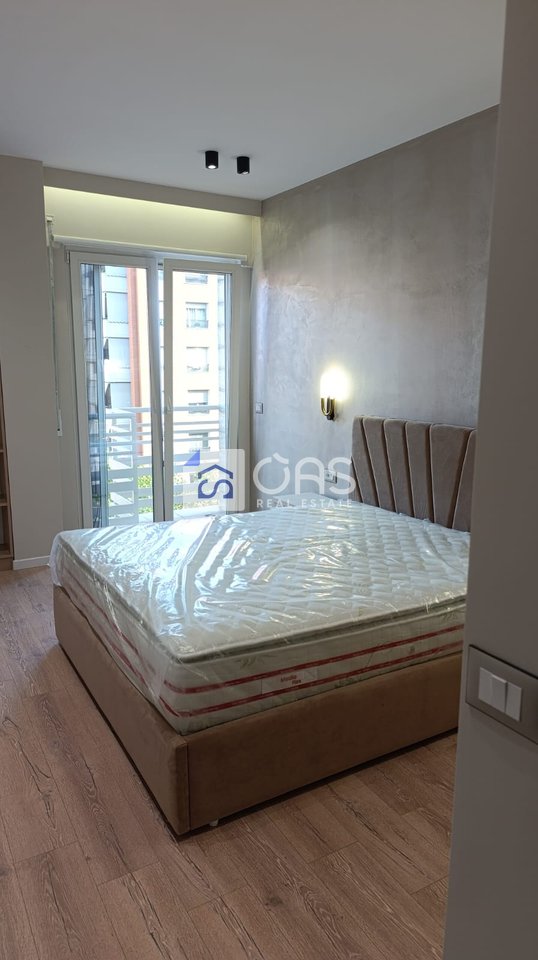 Jepet apartament me qera 1+1 te Rruga e Kavajes
