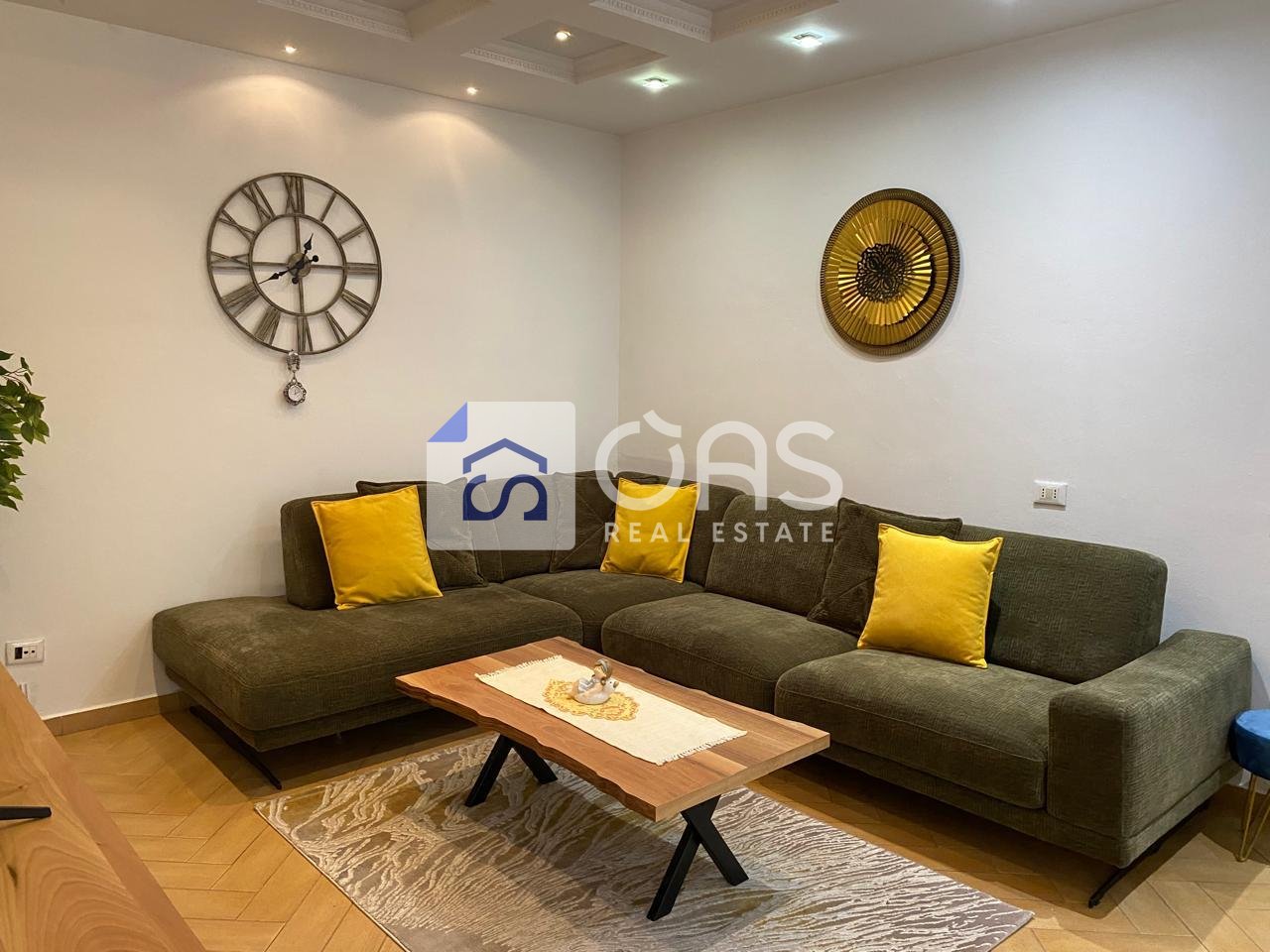 For rent 2+1 apartment Center