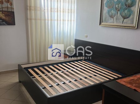 Jepet apartament me qera 2+1 Rruga e Kavajes