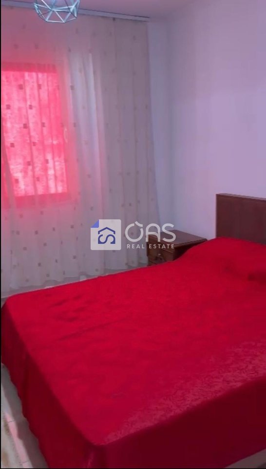Jepet apartament me qera 1+1 ne QSUT