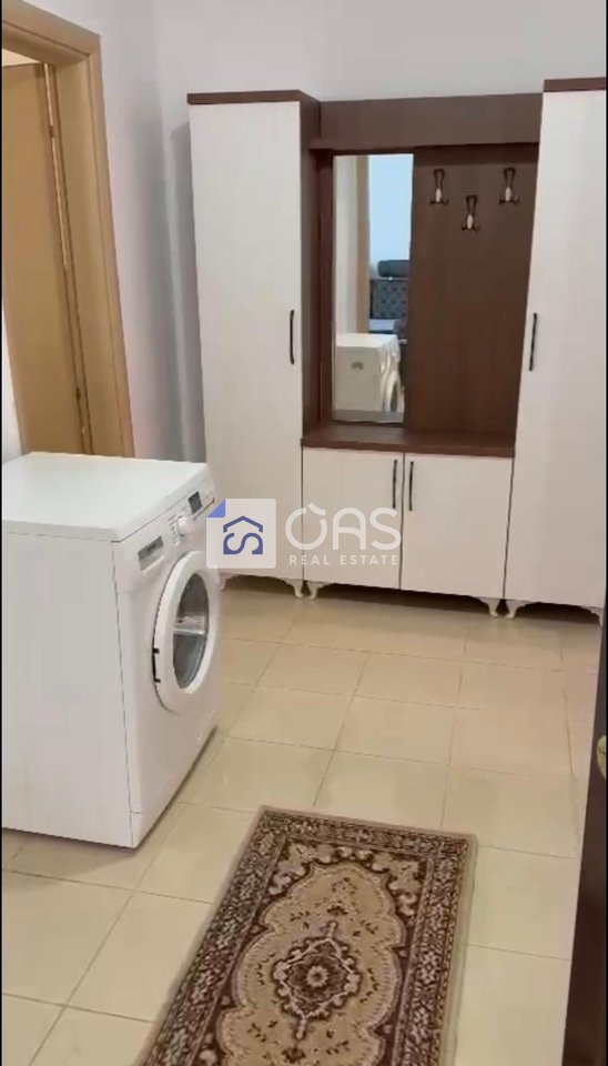 Jepet apartament me qera 1+1 ne QSUT