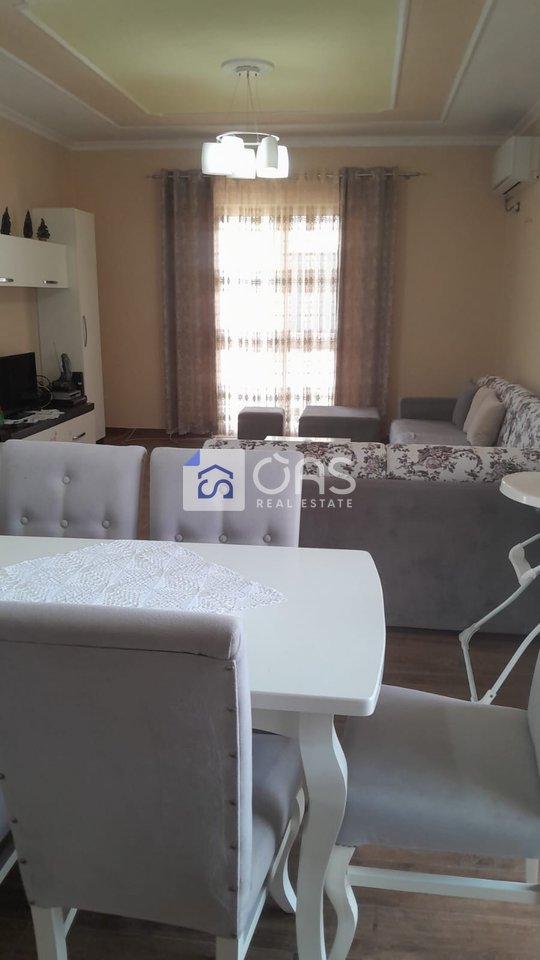 Jepet apartament me qera 2+1 te Kodra e Priftit