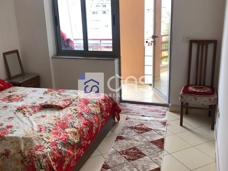 Jepet me qira apartament 1+1 Ne Astir