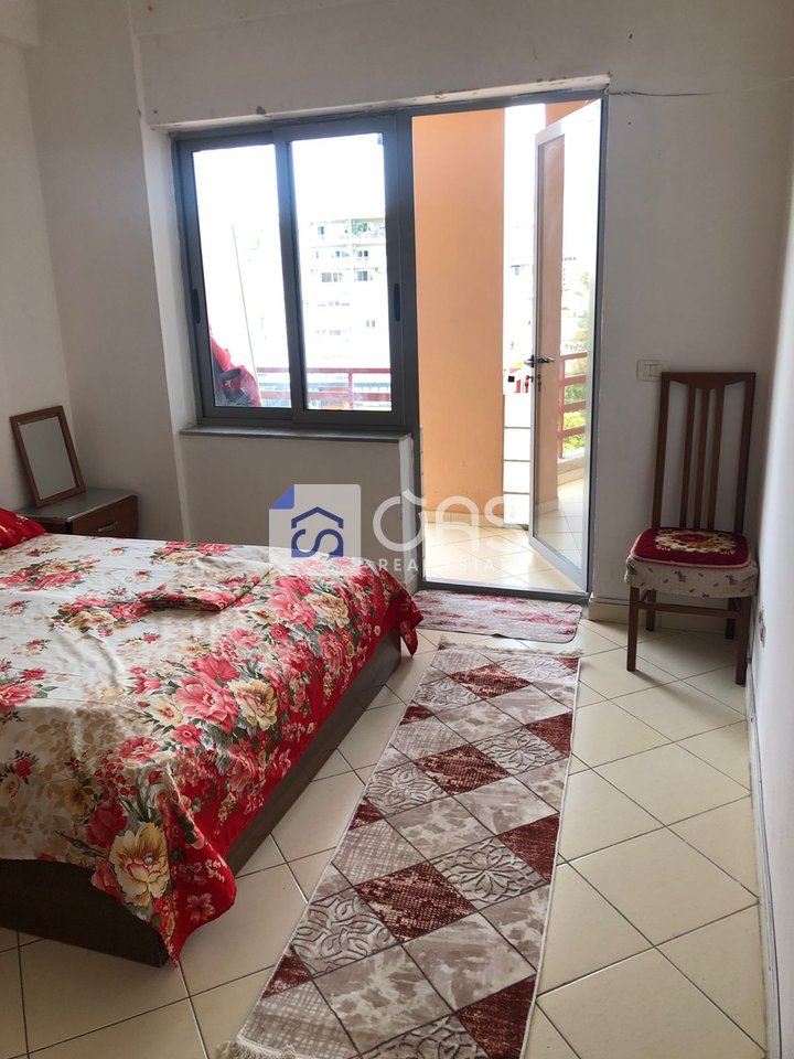 Jepet me qira apartament 1+1 Ne Astir