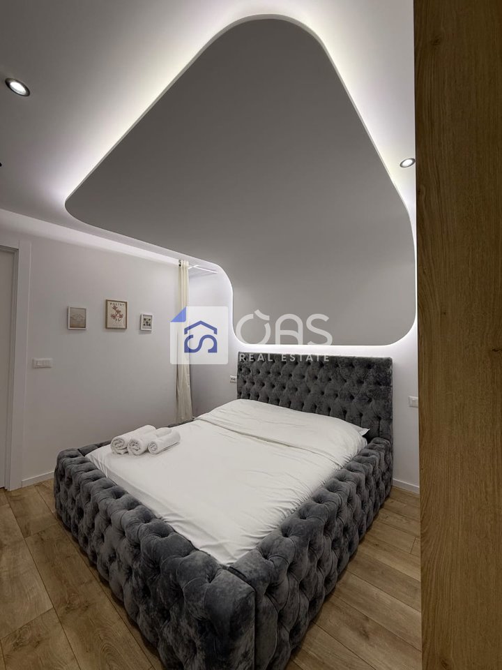 Studio apartment for rent at 21 Dhjetori.
