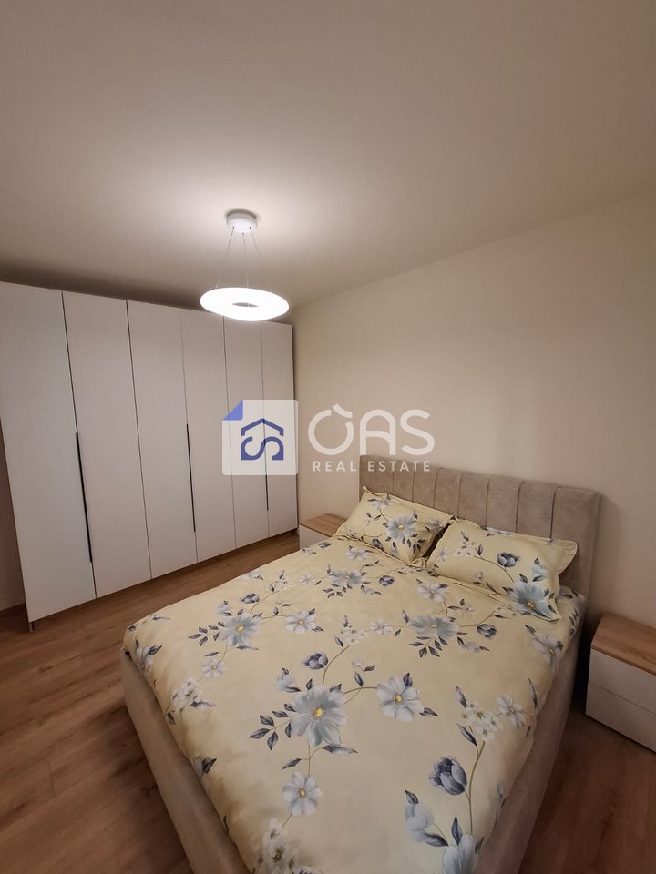 Jepet me qera apartament 2+1 Rruga e Barrikadave