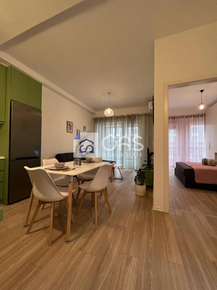 Jepet apartament me qera 1+1 21 Dhjetori