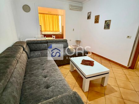 jepet me qira Apartament  2+1  kryqezimi brrylit