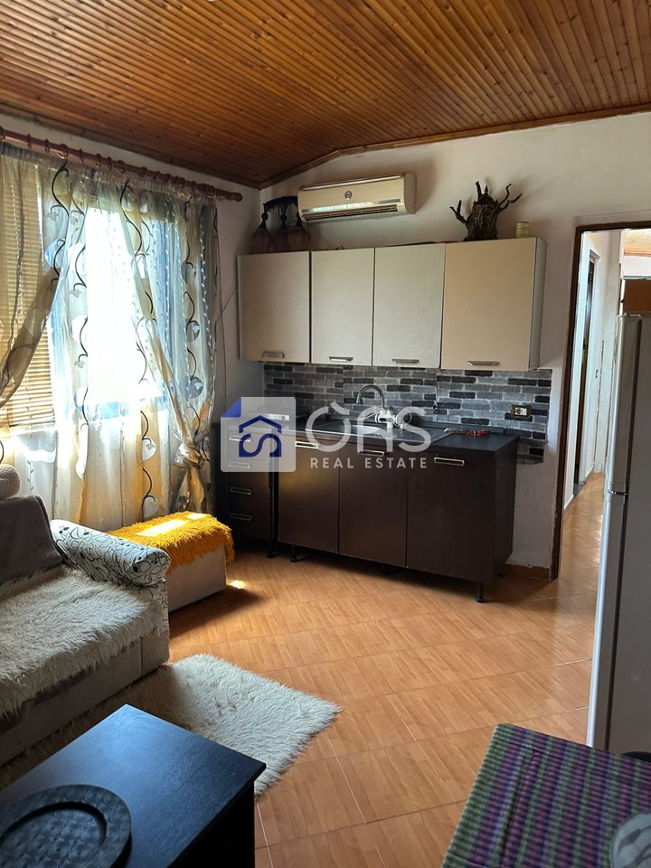 Apartment 2+1 for rent on Elbasan Street