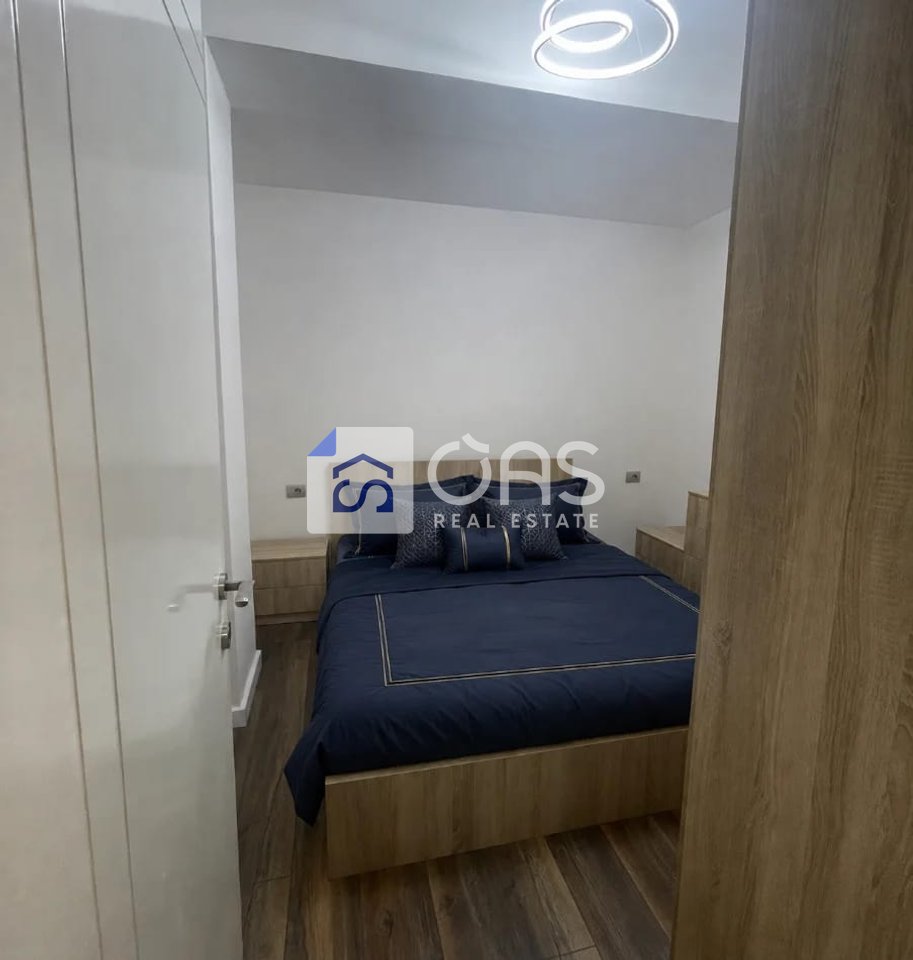 Jepet apartament me qera 1+1 Ne Brryl