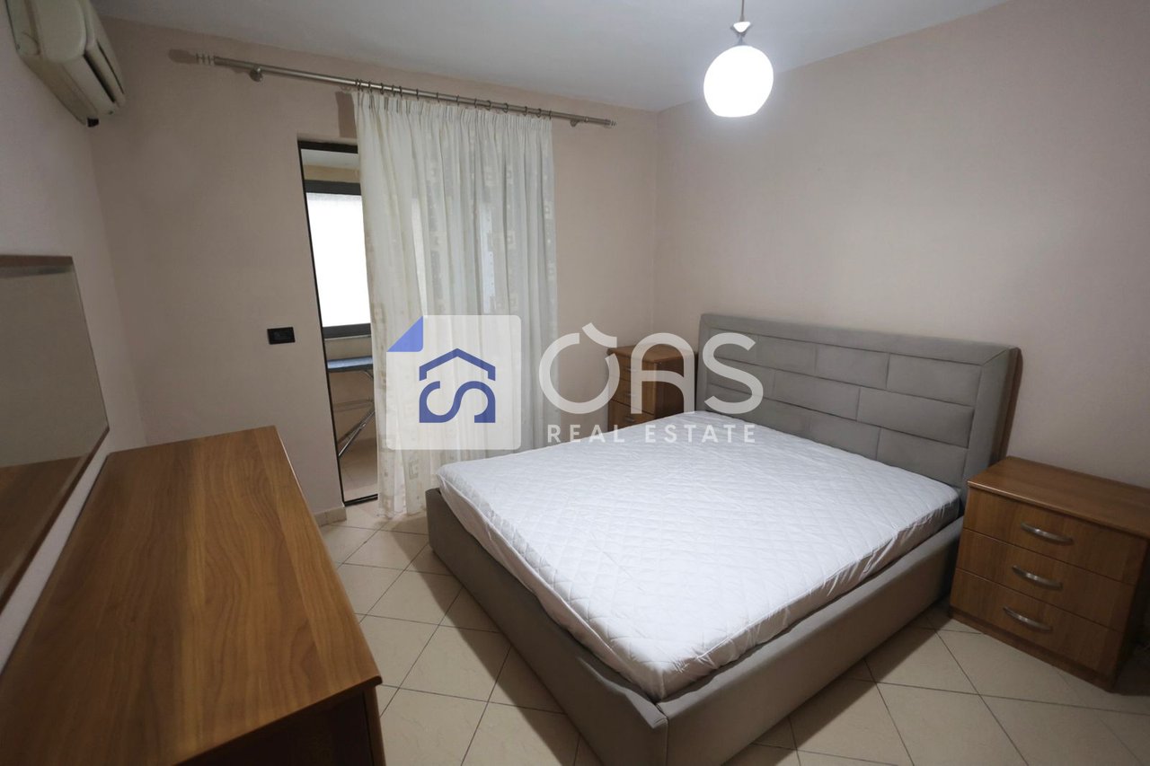 Jepet apartament me qera 2+1 Ne Brryl