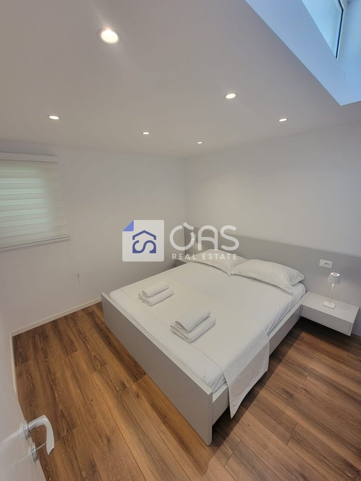 jepet me qira Apartament  1+1   rruga durrsit