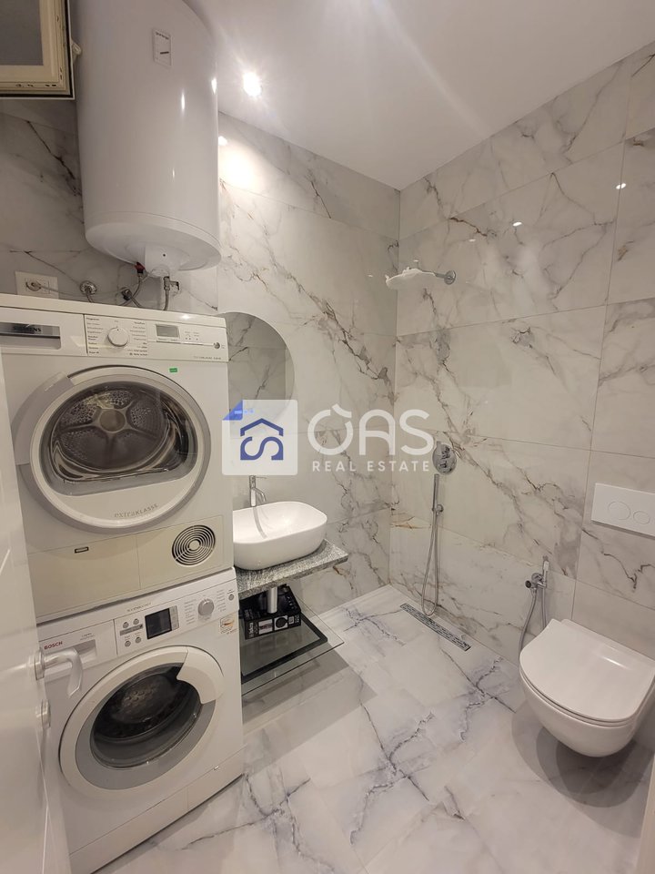 jepet me qira Apartament  1+1   rruga durrsit