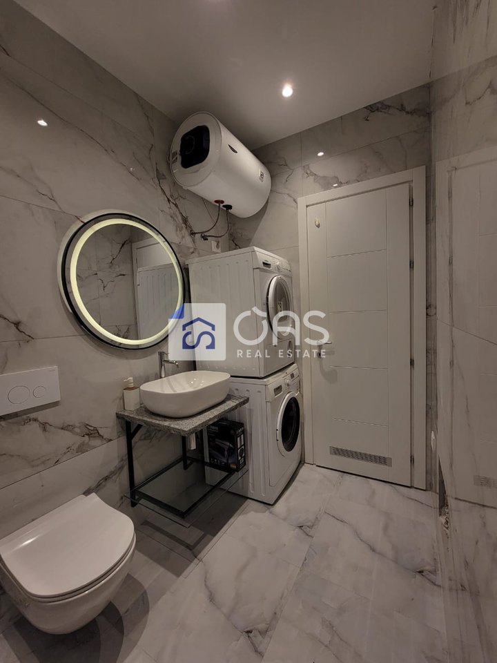 jepet me qira Apartament  1+1   rruga durrsit