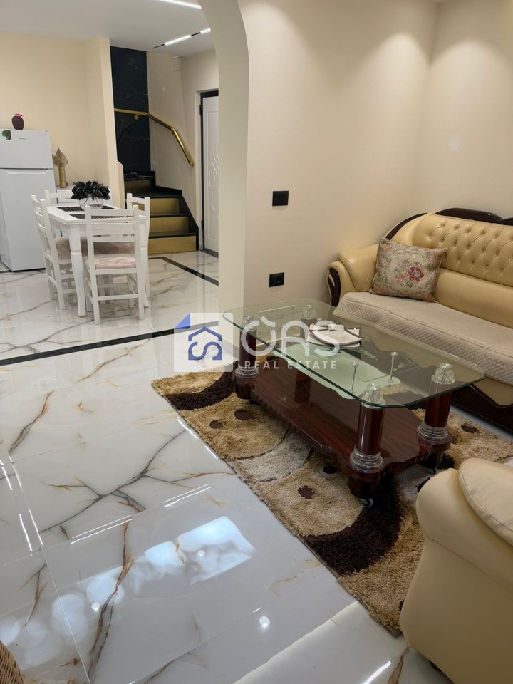 Duplex 2+1+2 for rent on Elbasan Street.