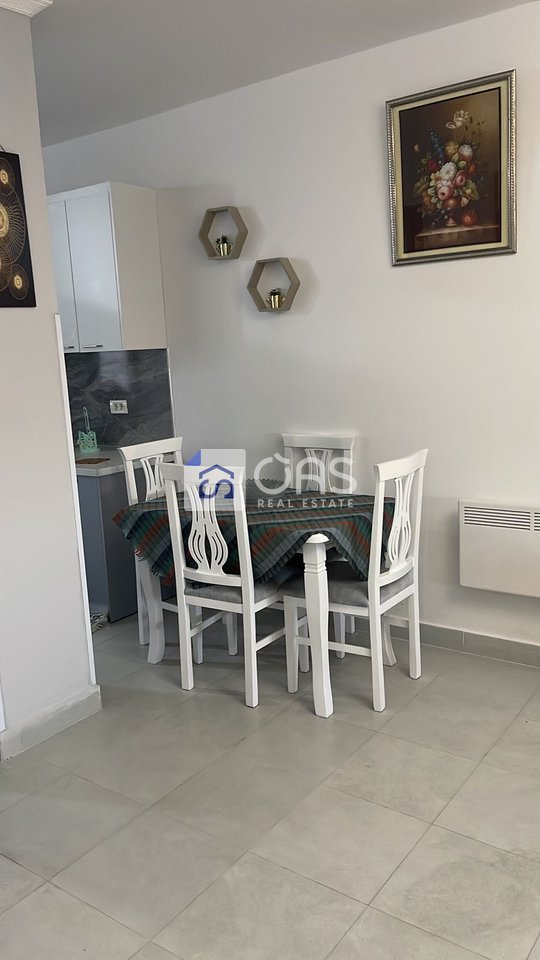 For rent 2+1+2 apartment with parking 5 Maj