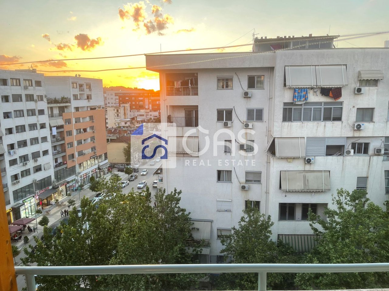 jepet me qera apartament 2+1 ne Astir