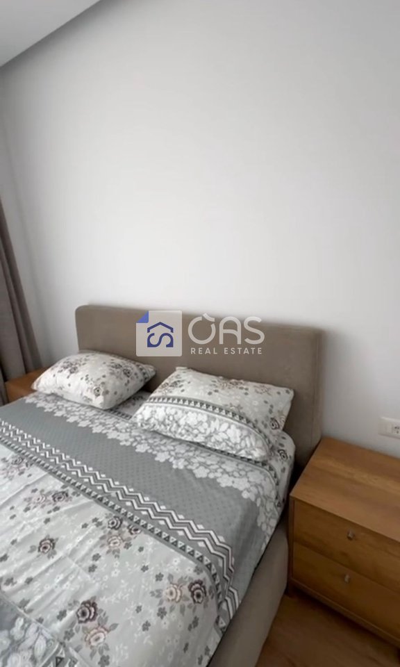 Jepet me qera  apartament 1+1 tek  Bulevardi i Ri